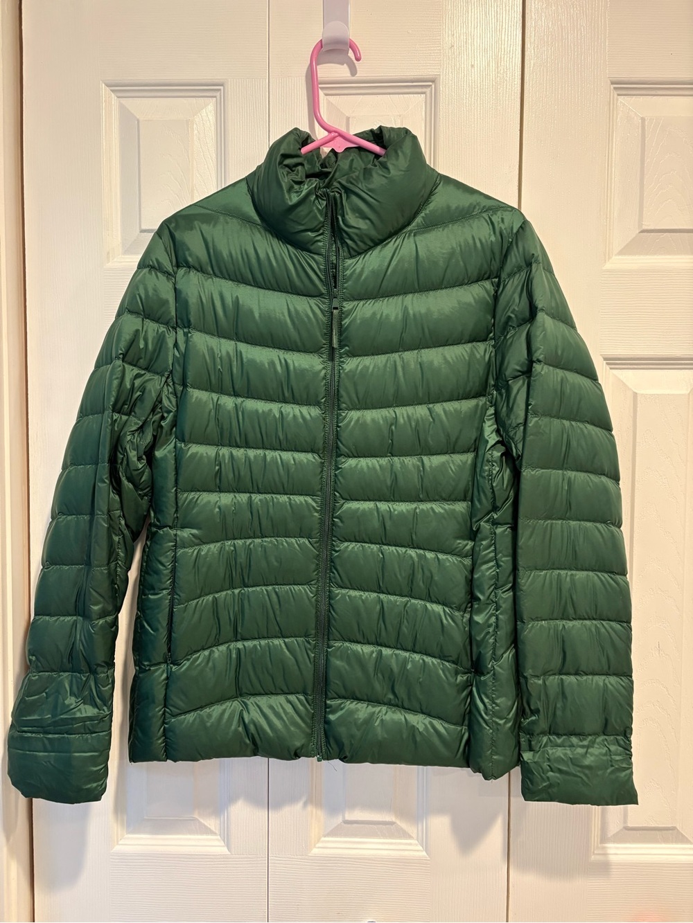 Uniqlo Women's Dark Green Packable Puffer Jacket